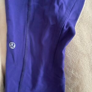Lululemon 23” leggings